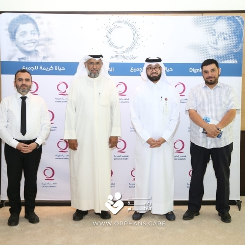 اجتماع عمل في قطر مع قطر الخيرية لبحث مشاريع رعاية الأيتام